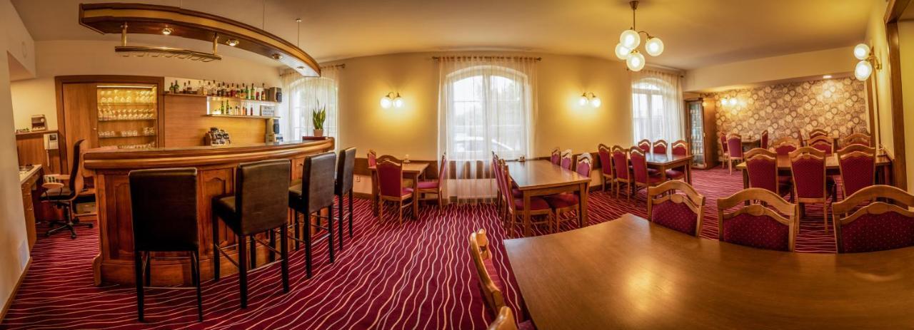 Hotel Brixen Havlíčkův Brod Extérieur photo